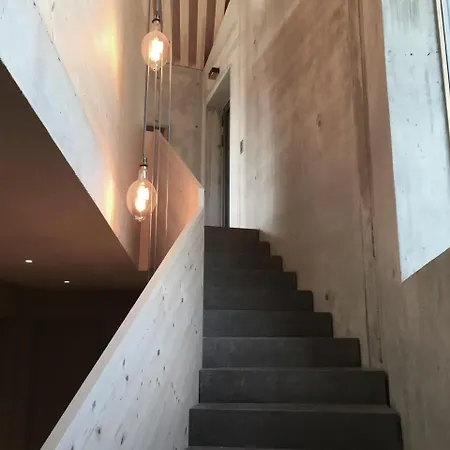 Mountain 住宿加早餐酒店 *
